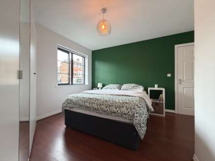 Regents Court, Chorlton, Image 13