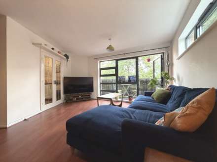 Regents Court, Chorlton, Image 3