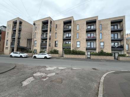 Glaze Brook Apartments, Hulme, Image 18