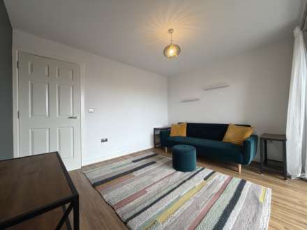Glaze Brook Apartments, Hulme, Image 3