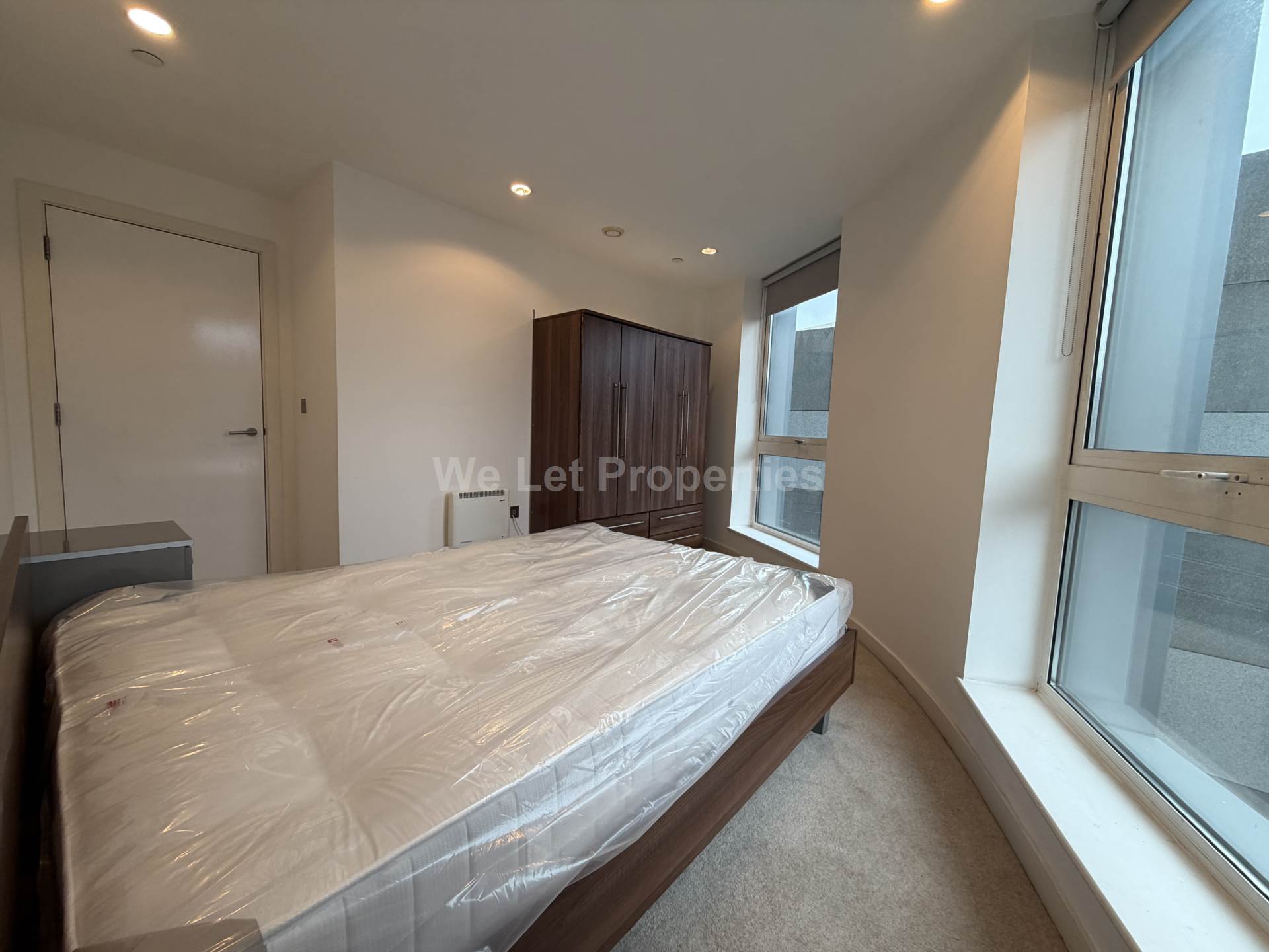 The Heart, Blue, Media City, Image 8