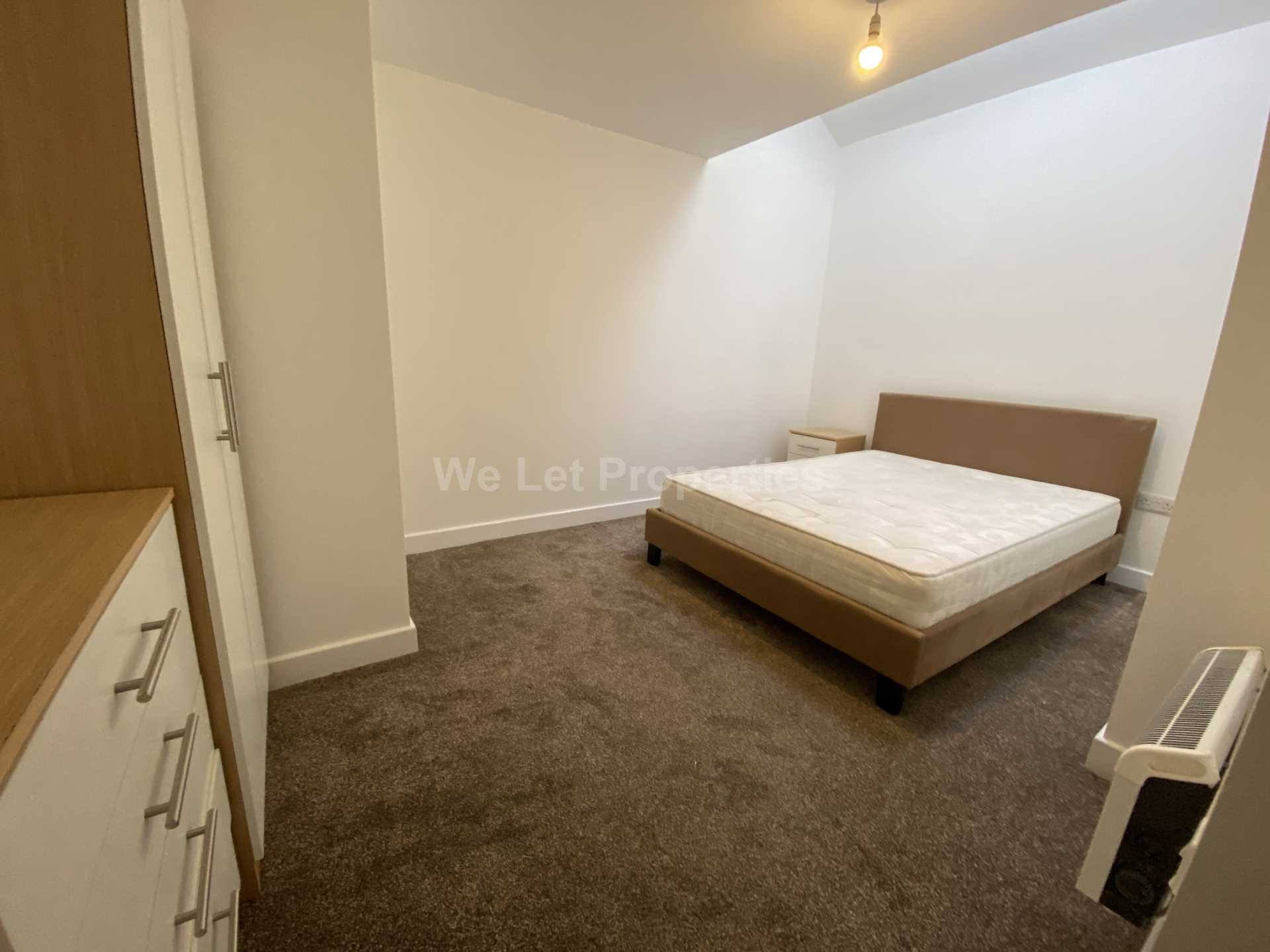 Queens Brewery Court, Moss Lane West, Image 8