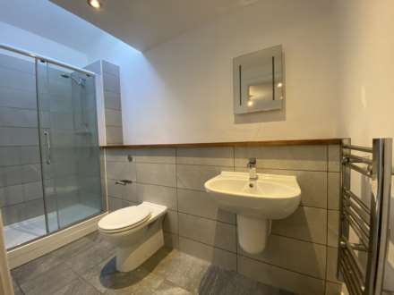 Queens Brewery Court, Moss Lane West, Image 7