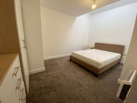 Queens Brewery Court, Moss Lane West, Image 8