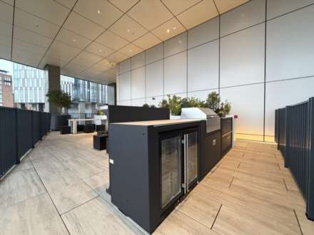 Vista River Gardens, Trinity Way, Image 4