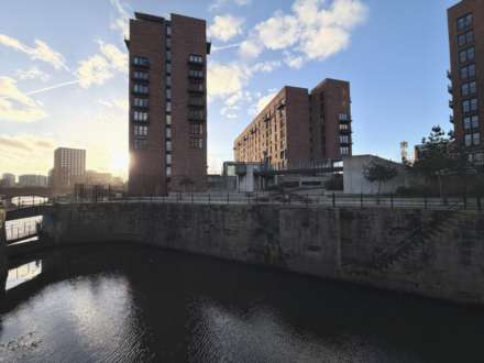 Wilburn Basin, Salford, Image 3