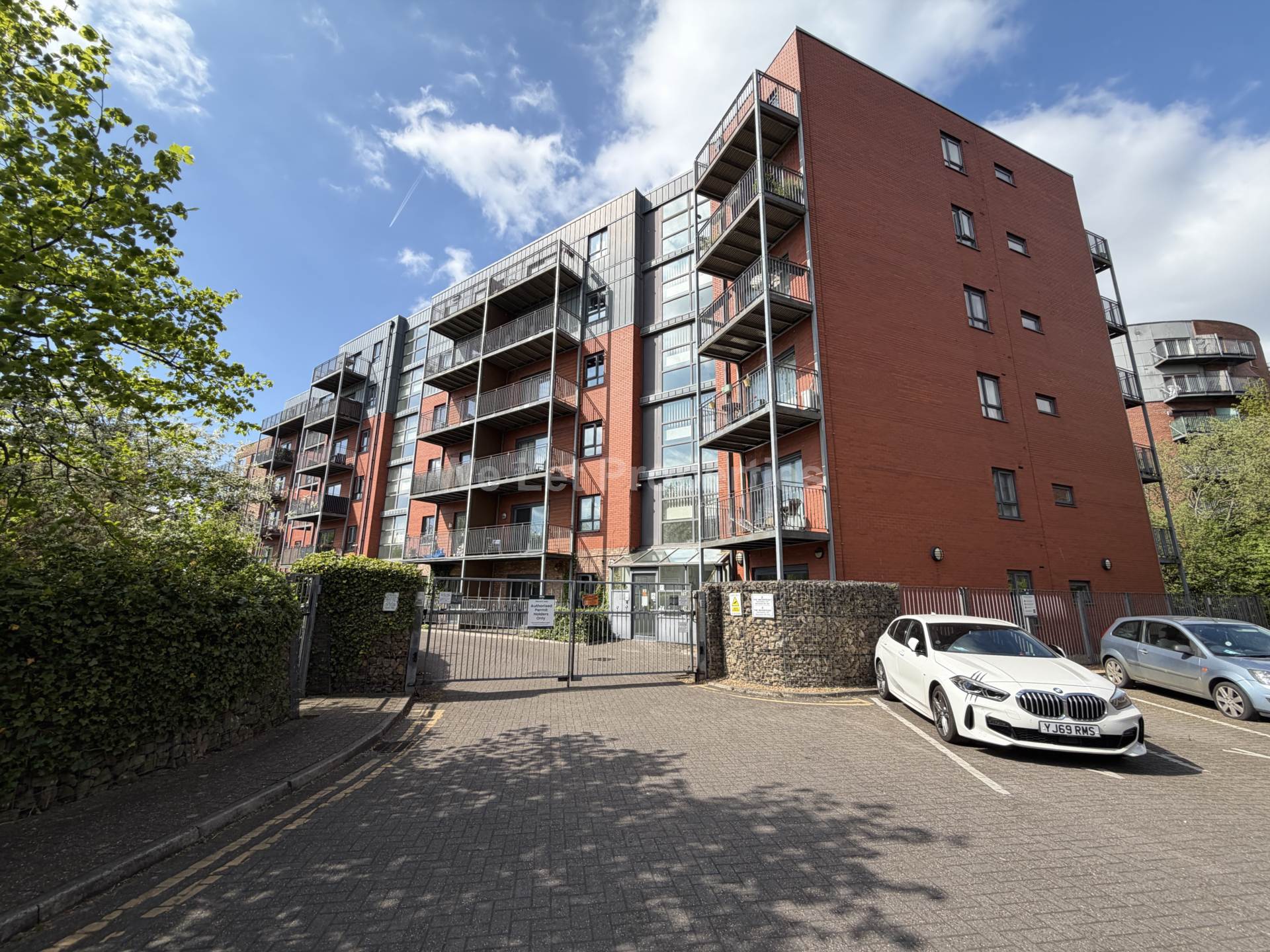 4 The Waterfront, Sport City, Image 21