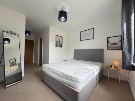 4 The Waterfront, Sport City, Image 13