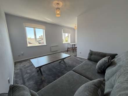 Chiffon Way, Salford, Image 1