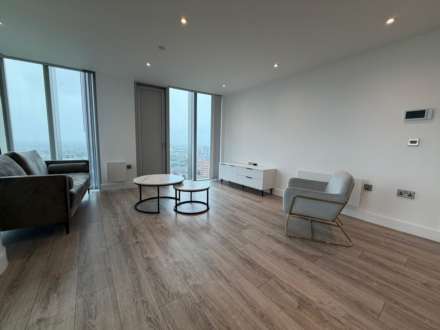 The Blade, Silvercroft Street, Image 3