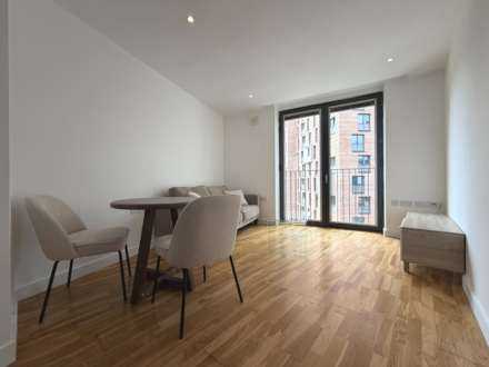 The Hub, Piccadilly Place, Image 2