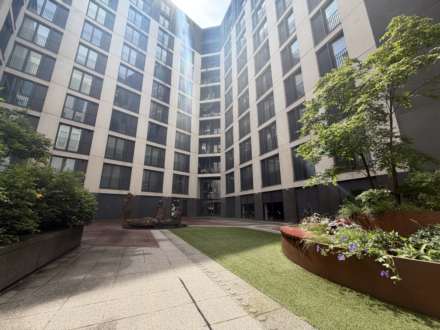 The Hub, Piccadilly Place, Image 21