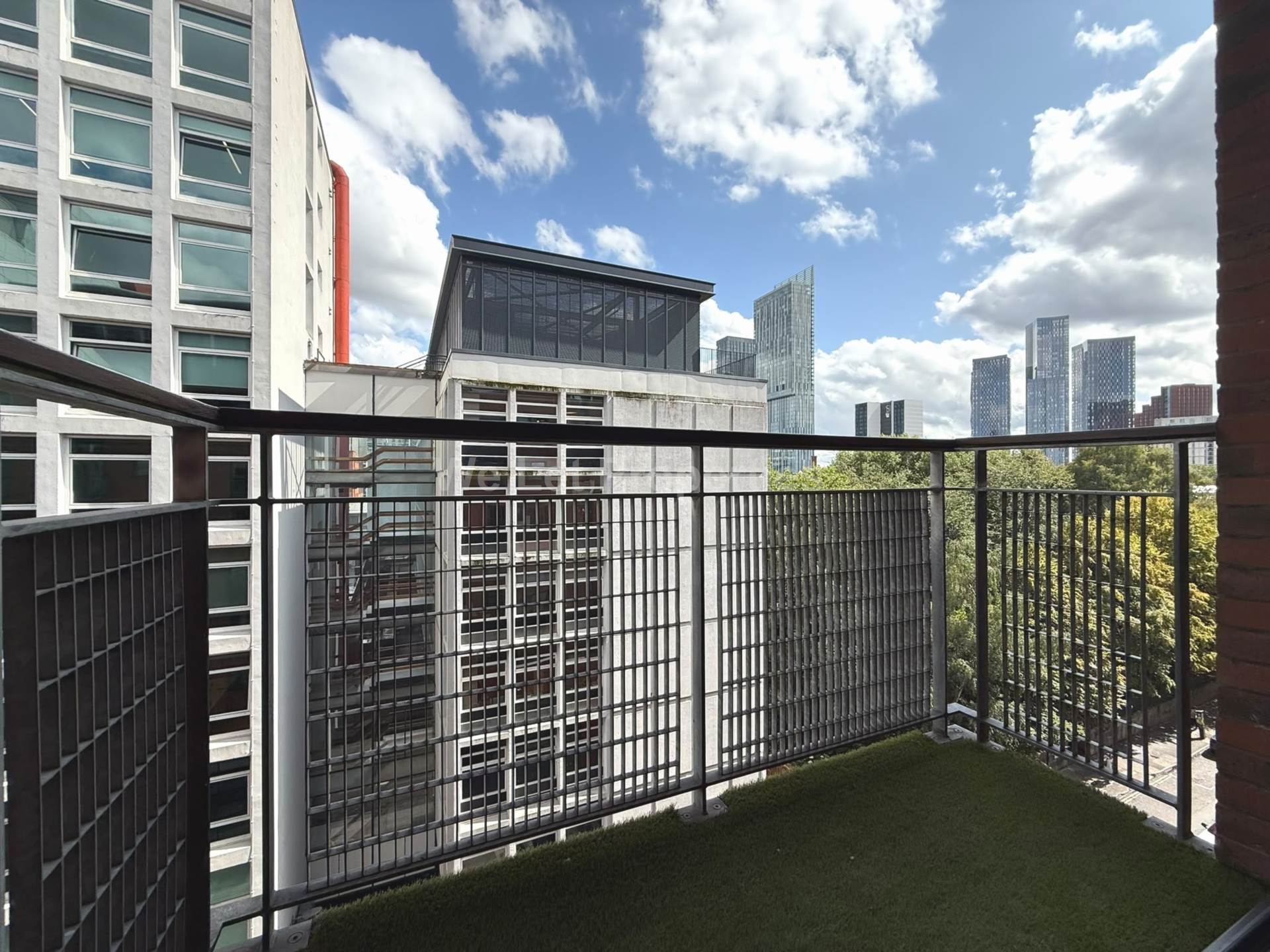 Rosseti Place, Lower Byrom Street, Image 11