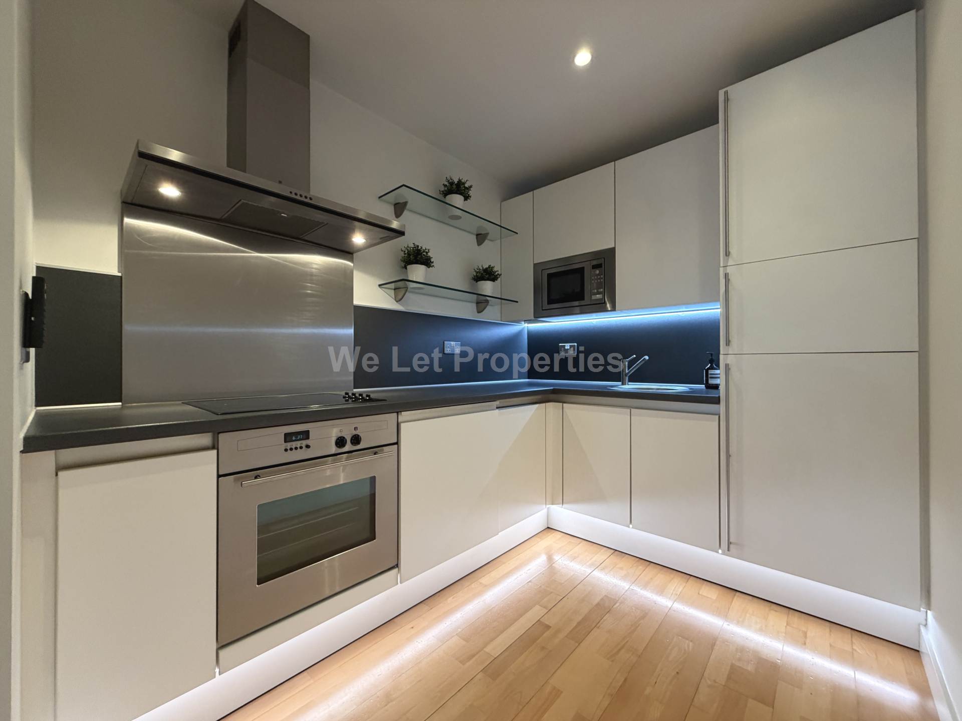 Rosseti Place, Lower Byrom Street, Image 6