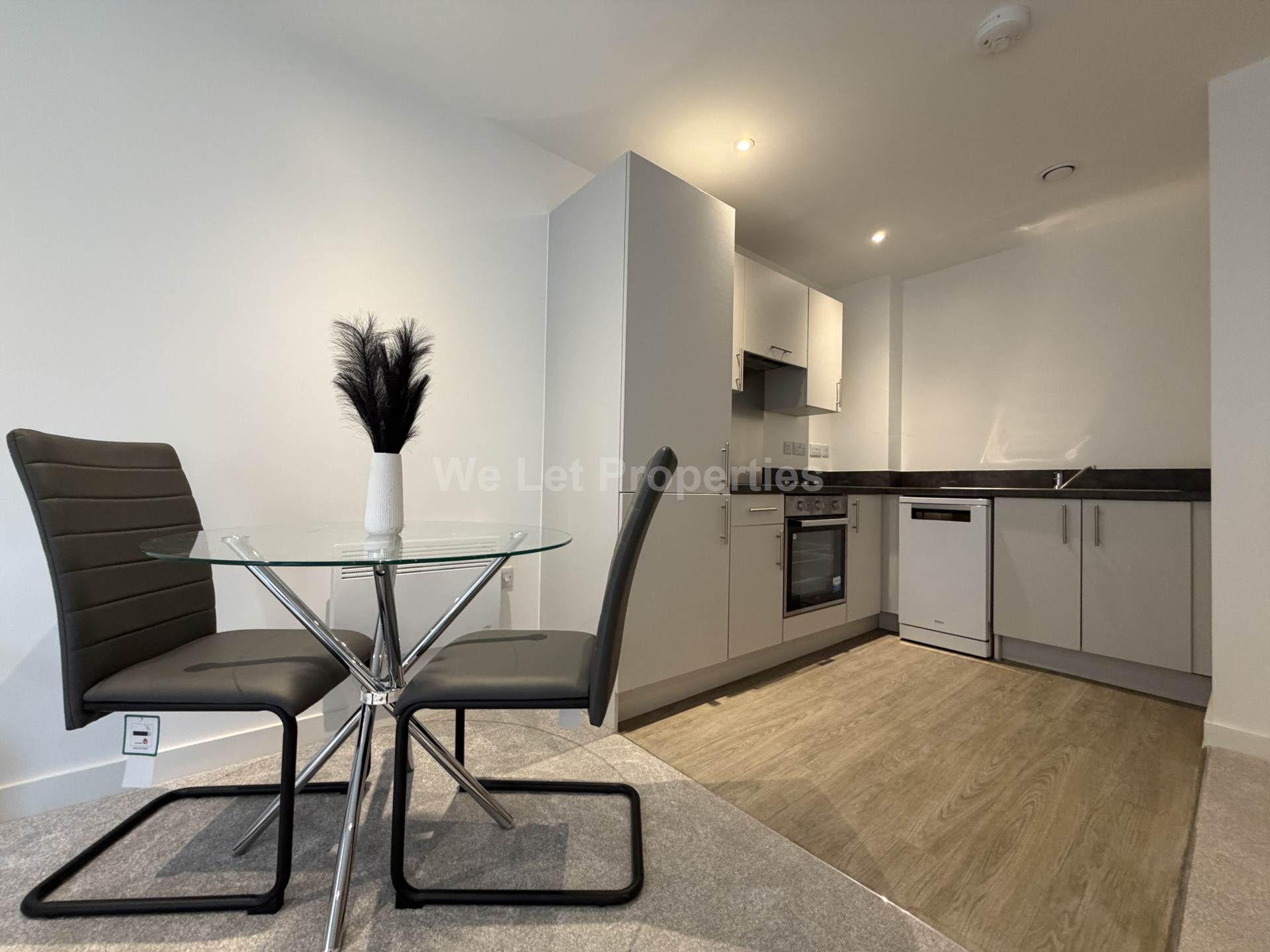 Grant Court. Bridgewater Wharf, Image 4