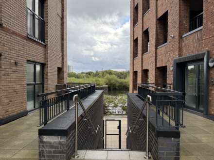 Grant Court. Bridgewater Wharf, Image 11