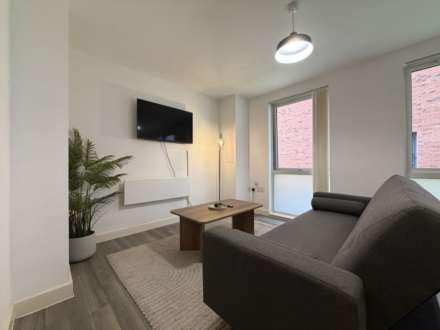Halo House, Simpson Street, Image 2