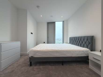 Vista River Gardens, Trinity Way, Image 11