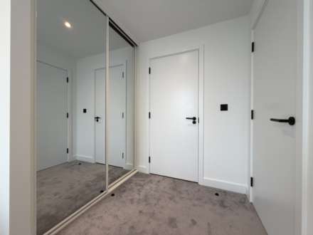 Vista River Gardens, Trinity Way, Image 12