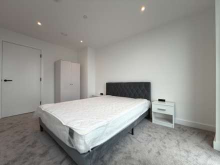 Vista River Gardens, Trinity Way, Image 15
