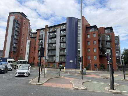 City Gate, Blantyre Street, Image 19