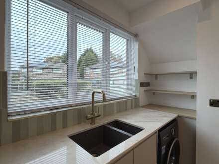 Foxwood Gardens, Burnage, Image 7
