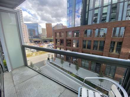 Abito, Greengate, Image 6