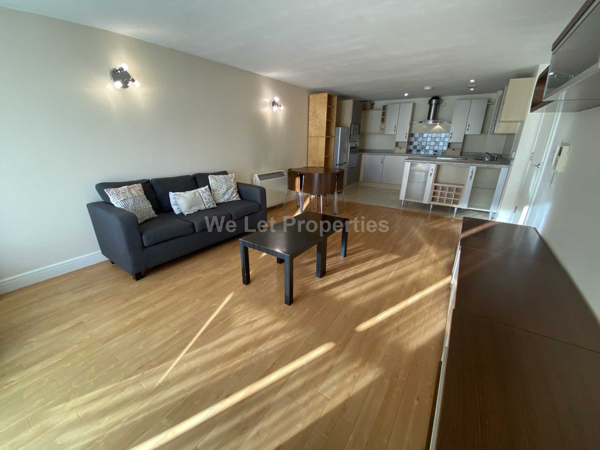W3, Whitworth Street West, Image 3