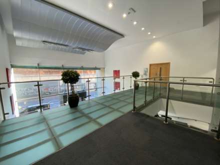 W3, Whitworth Street West, Image 13