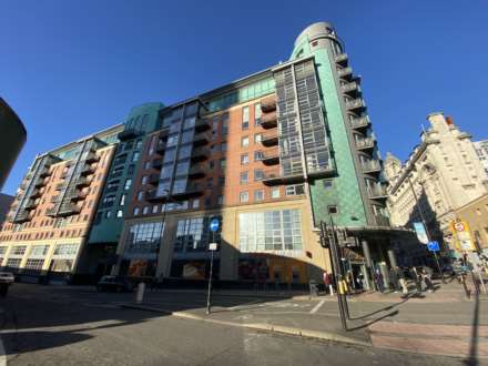 W3, Whitworth Street West, Image 17