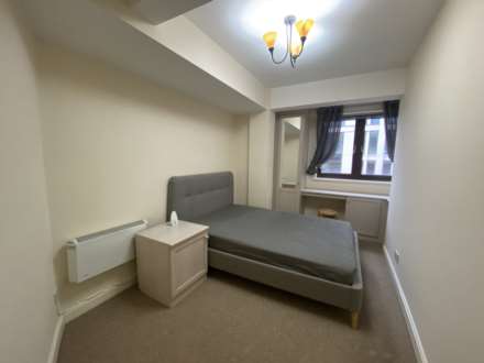 Tuscany House, Dickinson Street, Image 7