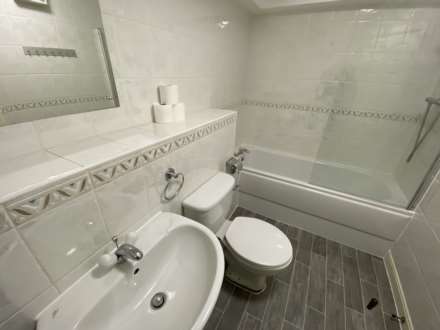 Tuscany House, Dickinson Street, Image 8