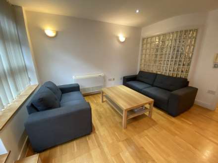 Lake House, Castlefield Locks, Image 2