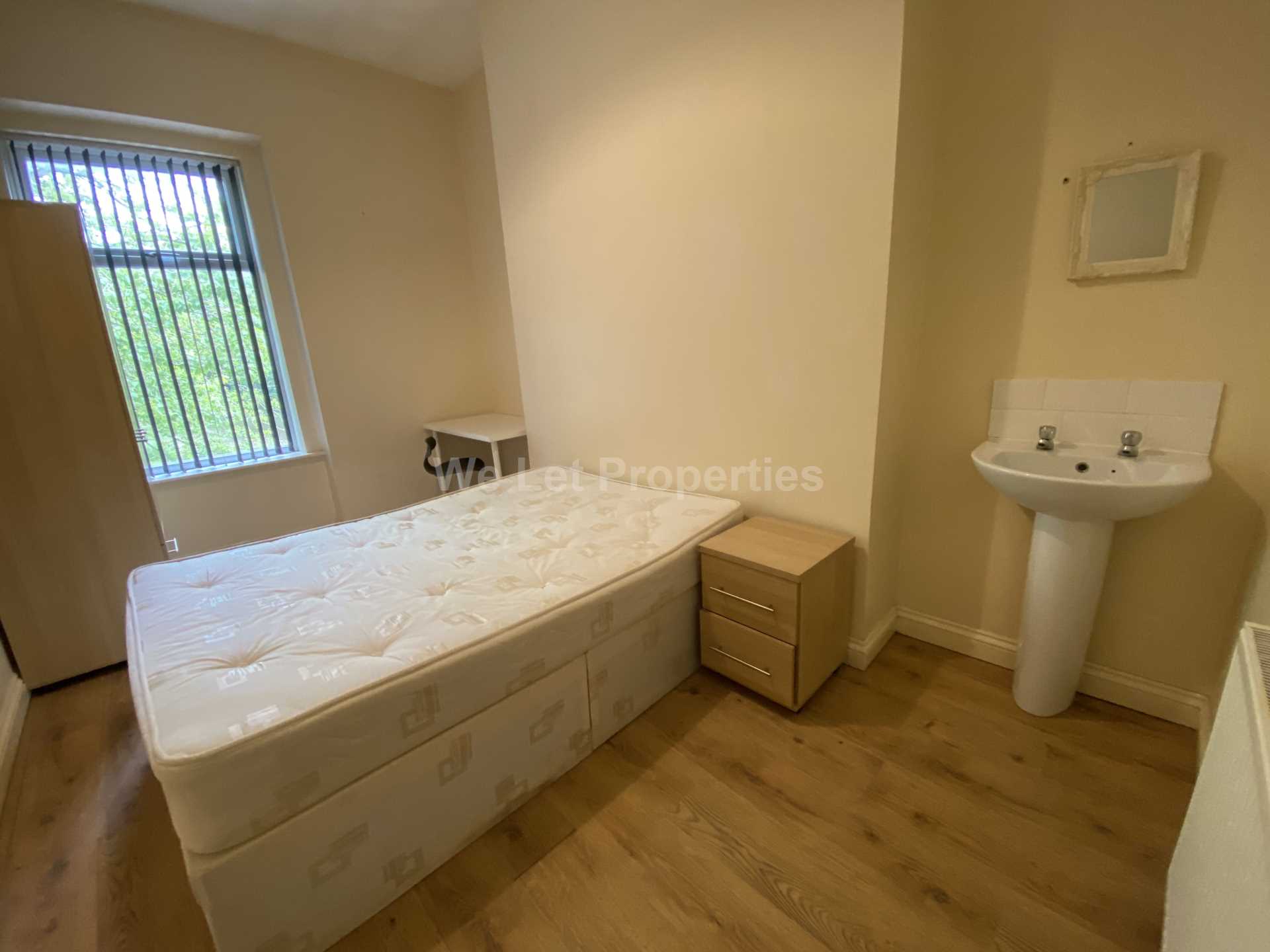 Fitzwarren Street, Salford, Image 8