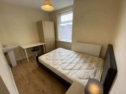 Fitzwarren Street, Salford, Image 10