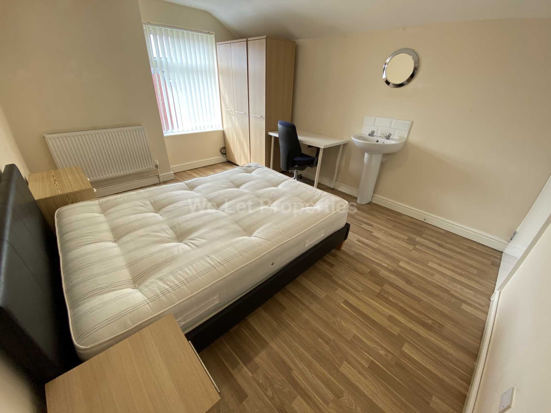 Fitzwarren Street, Salford, Image 11