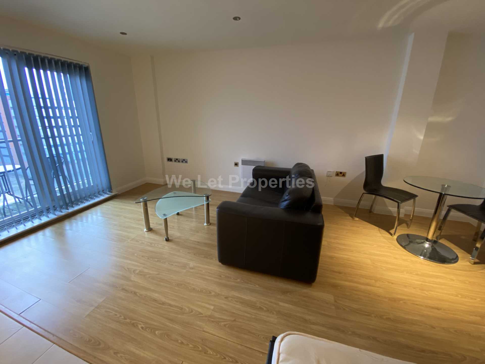 XQ7, Taylorson Street South, Image 1