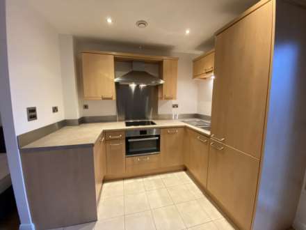 XQ7, Taylorson Street South, Image 2