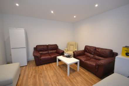 Blenheim Road, Reading, Image 2