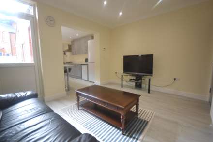 Grange Avenue, Reading, Image 4