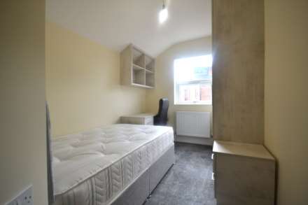Grange Avenue, Reading, Image 9