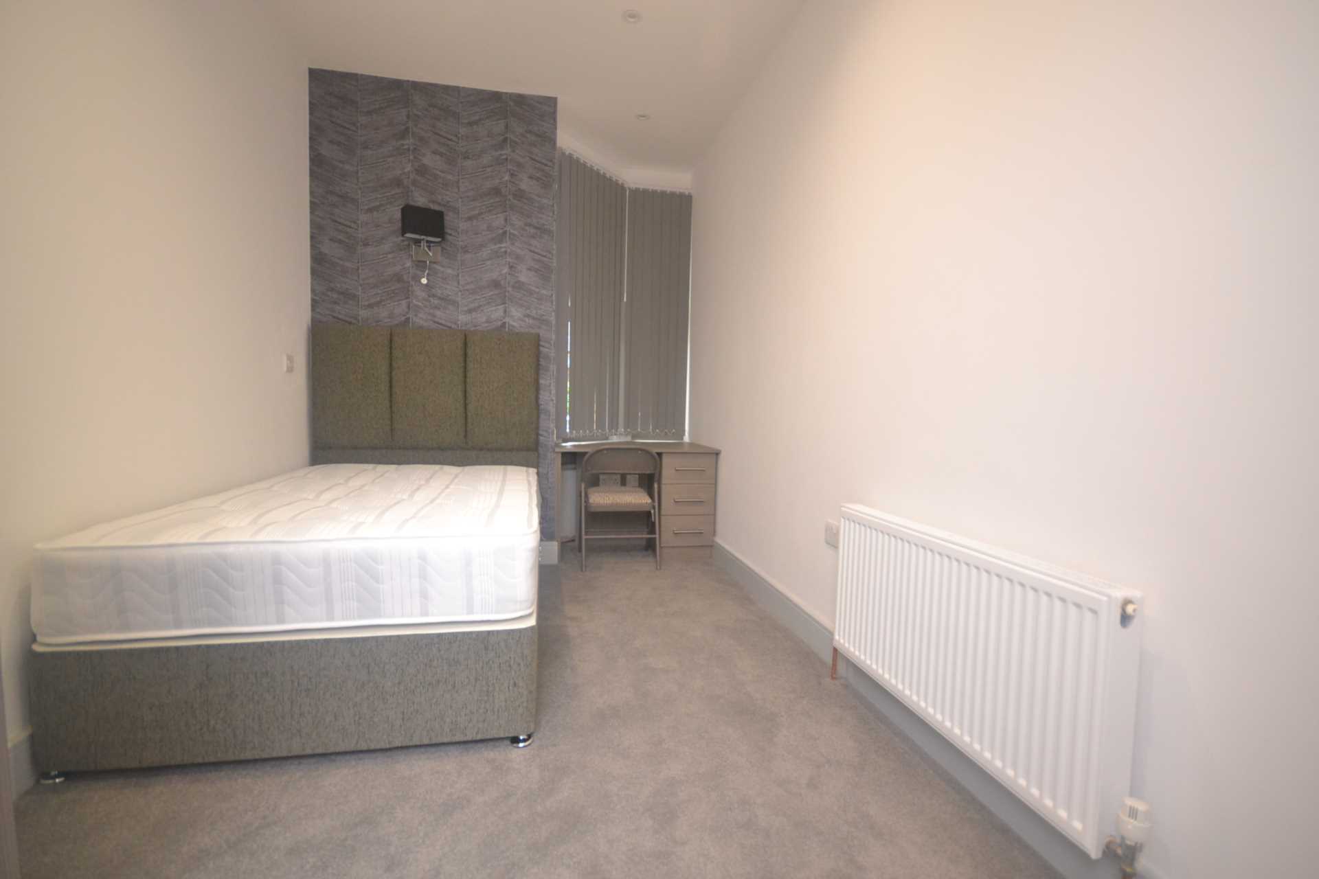 Donnington Road, Reading, Image 4