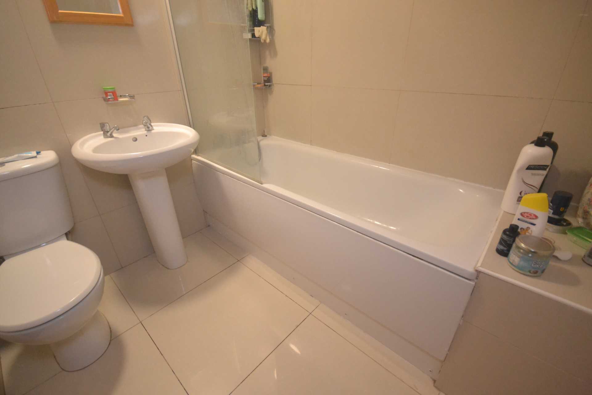 Wokingham Road, Reading, Image 8