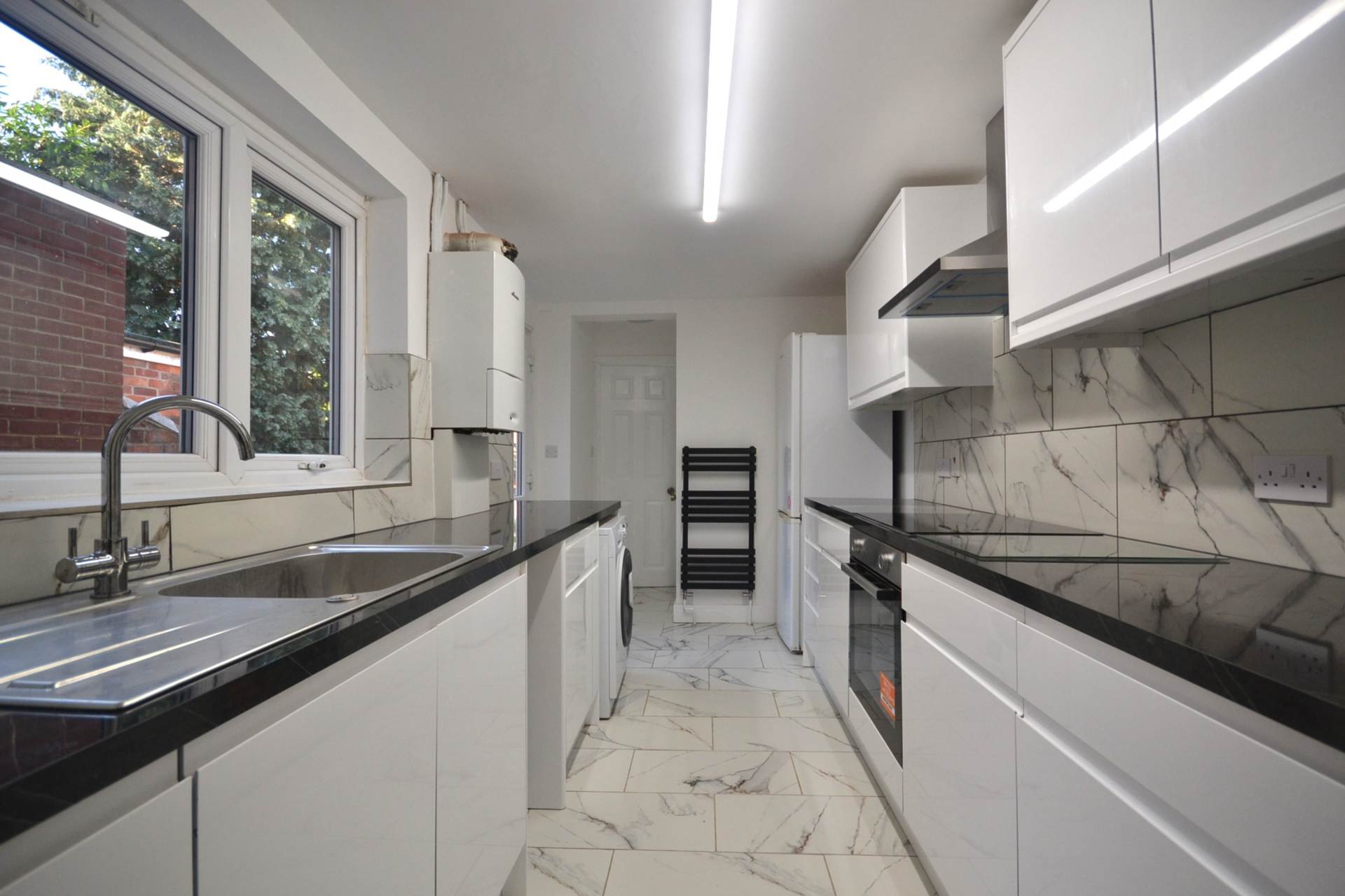 Blenheim Road, Reading, Image 2