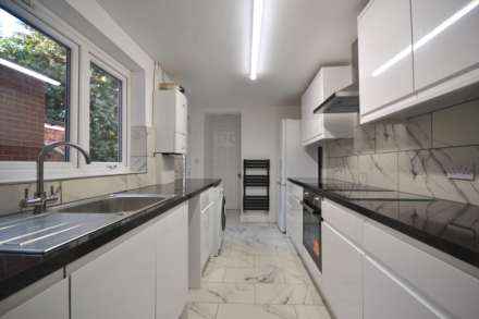 Blenheim Road, Reading, Image 2