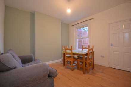 Blenheim Road, Reading, Image 3