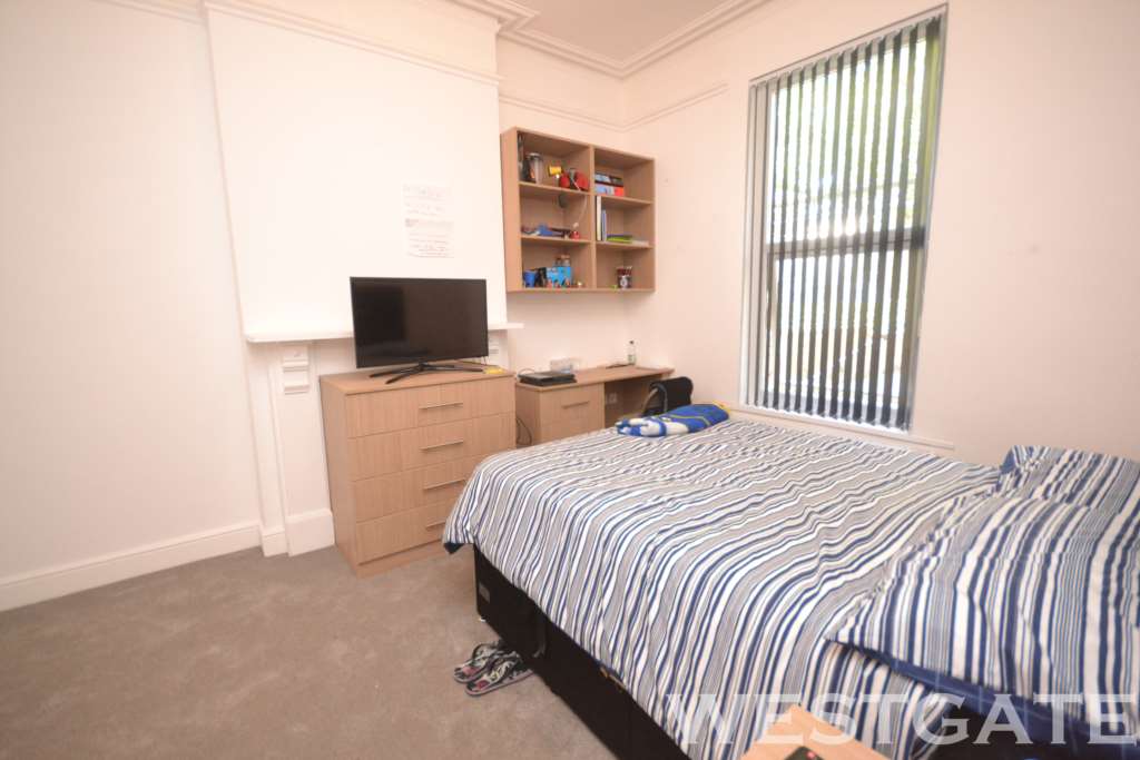 London Road, Reading, Image 12
