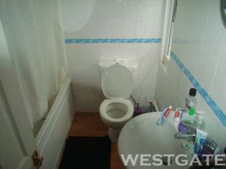 Carnarvon  Road, Reading, Image 6