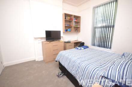 London Road, Reading, Image 12