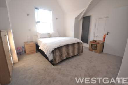 London Road, Reading, Image 7